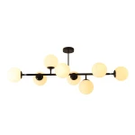 Czarna lampa wisząca Dorado LP-002/8P z ośmioma okrągłymi kloszami z mlecznego szkła. Ułożona w formie rozgałęzienia, zawieszona na cienkim stelażu. Klosze rozmieszczone równomiernie, tworzą nowoczesny design.
