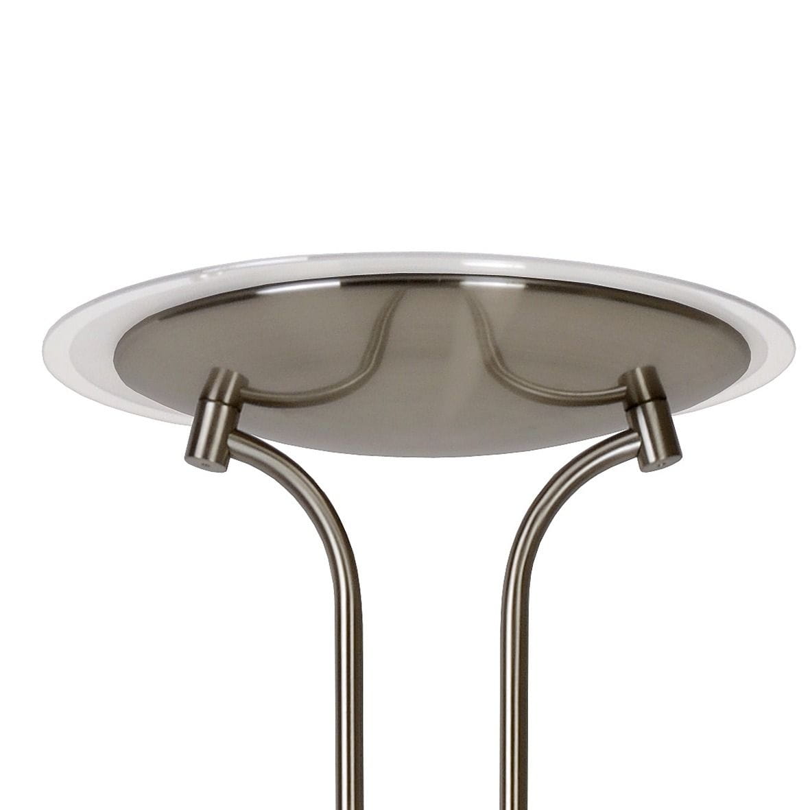 Lampa podłogowa Champion LED 2-punktowa w satynowym chromie, z okrągłym kloszem. Kształt minimalistyczny, z dwoma elastycznymi ramionami. Widok z góry, ukazujący detale mocowania i wykończenia.
