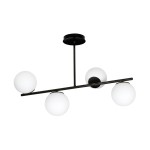 Czarna lampa wisząca Bior 4-punktowa z czterema białymi, okrągłymi kloszami z mlecznego szkła. Ułożona poziomo, zamocowana na czarnym stropie. Minimalistyczny design, idealna do nowoczesnych wnętrz.