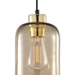 Lampa wisząca Marco Green 1-punktowa 3314, z przezroczystym kloszem w odcieniu szaro-brązowym, z metalowym, złotym mocowaniem. Widoczne żarówki w stylu retro. Ujęcie frontalne, lampa zawieszona na cienkim przewodzie.