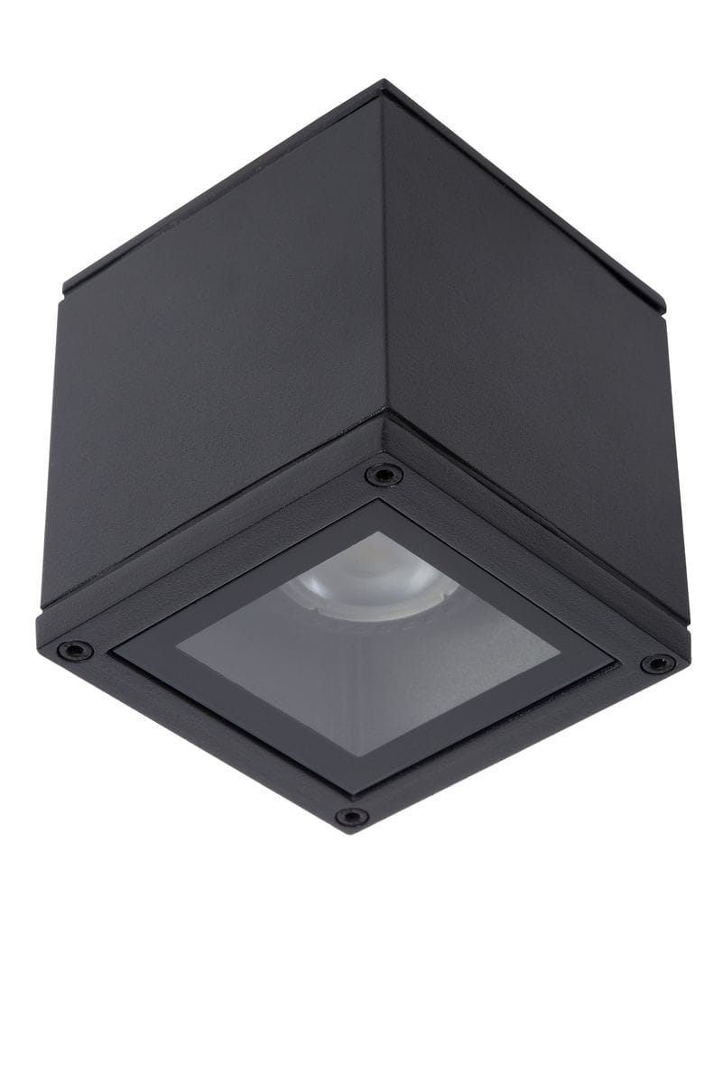 Czarna lampa sufitowa Aven IP65 o kwadratowym kształcie, zamontowana na suficie. Wykonana z metalu, z przezroczystym kloszem, pokazująca źródło światła. Ujęcie z góry, ukazujące detale mocowania i teksturę powierzchni.