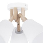 Lampa sufitowa Vaio 5-punktowa w kolorze białym z tekstylnymi kloszami. Konstrukcja z drewna i metalu, z widocznymi elementami mocującymi. Klosze skierowane w różne strony, zamontowane na okrągłej, białej podstawie.