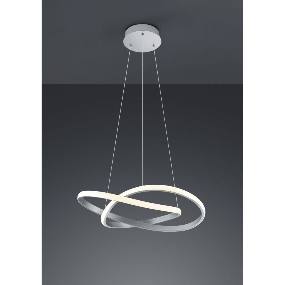 Lampa wisząca Course LED 3000K o niklowym wykończeniu, zawieszona na cienkich linkach. Posiada dwa okrągłe pierścienie w kolorach białym i szarym, tworzące nowoczesny design. Ujęcie frontalne, na jednolitym ciemnym tle.