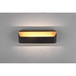 Kinkiet Arino L35 LED w kolorze czarnym, o prostokątnej formie. W górnej części znajduje się drewniana oprawa, która emituje ciepłe światło. Produkt zamontowany na ścianie, z minimalistycznym designem, idealny do nowoczesnych wnętrz.