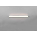 Kinkiet Rocco LED IP44 w kolorze chromu, o długości 60 cm i mocy 8W. Prosty, prostokątny kształt z białym, matowym kloszem. Zainstalowany na gładkiej powierzchni, idealny do łazienek lub innych wilgotnych pomieszczeń.