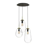 Lampa wisząca Pear 3-punktowa 7794 z trzema przezroczystymi kloszami w kształcie kropli, zawieszona na czarnych linkach. Wykończenie w kolorze złotym przy podstawie kloszy. Montowana sufitowo, na prostym białym tle.