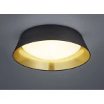 Czarna lampa sufitowa LED z metalowym, złotym wykończeniem. Okrągły kształt, zamontowana blisko sufitu. Jasne, mleczne szkło w centralnej części, otoczone ciemnym kloszem. Idealna do nowoczesnych wnętrz.