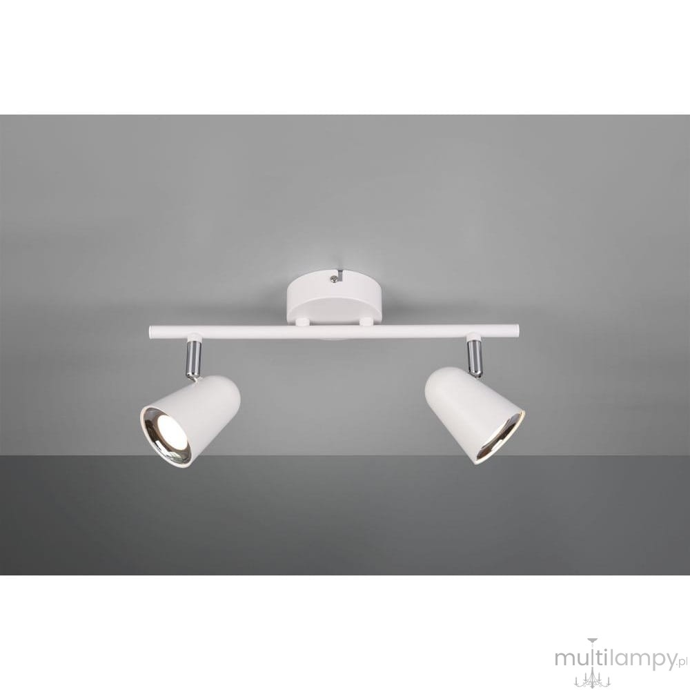 Biała lampa sufitowa Toulouse z dwoma punktami świetlnymi, zamontowana na prostym, białym stelażu. Klosze w kształcie stożków z metalowymi detalami, skierowane w różne strony. Tło szare, minimalistyczne.