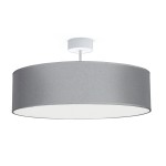 Szara lampa sufitowa 3-punktowa Violet o okrągłym, teksturowanym kloszu, zawieszona na białym stelażu. Klosz jest w formie szerokiego cylindra z białym wnętrzem, co zapewnia równomierne rozproszenie światła. Ujęcie z dołu, pokazujące detal lampy.