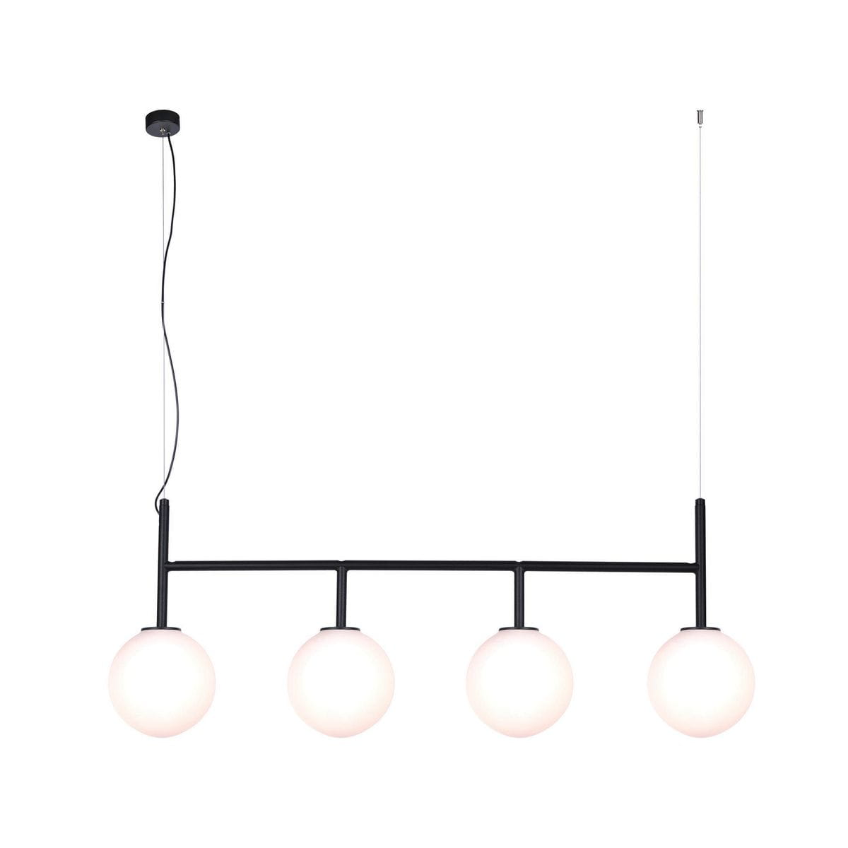 Lampa wisząca 4-punktowa Faro w kolorze czarnym z czterema białymi, okrągłymi kloszami. Ujęcie frontalne, zawieszona na cienkim przewodzie z czarnym mocowaniem sufitowym. Klasyczny design, idealna do nowoczesnych wnętrz.