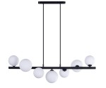 Lampa wisząca Sybilla 7-punktowa, czarna, z metalowym stelażem, zawieszona na dwóch cienkich linkach. Posiada sześć okrągłych, matowych kloszy w białym kolorze, umieszczonych na poziomej belce, tworząc nowoczesny design.