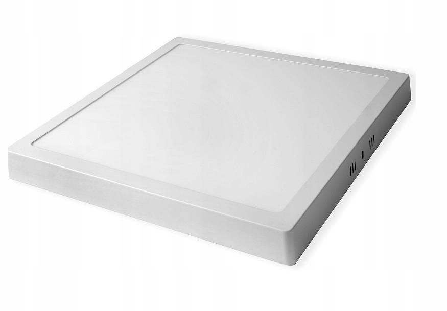 Panel LED natynkowy w kształcie kwadratu, wymiar 28x28 cm, moc 24W, kolor biały. Ujęcie z boku, widoczna gładka powierzchnia oraz delikatne zaokrąglenia krawędzi. Z tyłu widoczne otwory do montażu. Idealny do oświetlenia wnętrz.