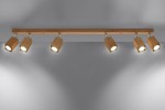 Lampa sufitowa Keke w formie 6-punktowego spotu, z drewnianymi, kwadratowymi kloszami w jasnym odcieniu, zamontowana na prostokątnej, metalowej listwie. Ujęcie frontalne, na szarym tle. Idealna do nowoczesnych wnętrz.