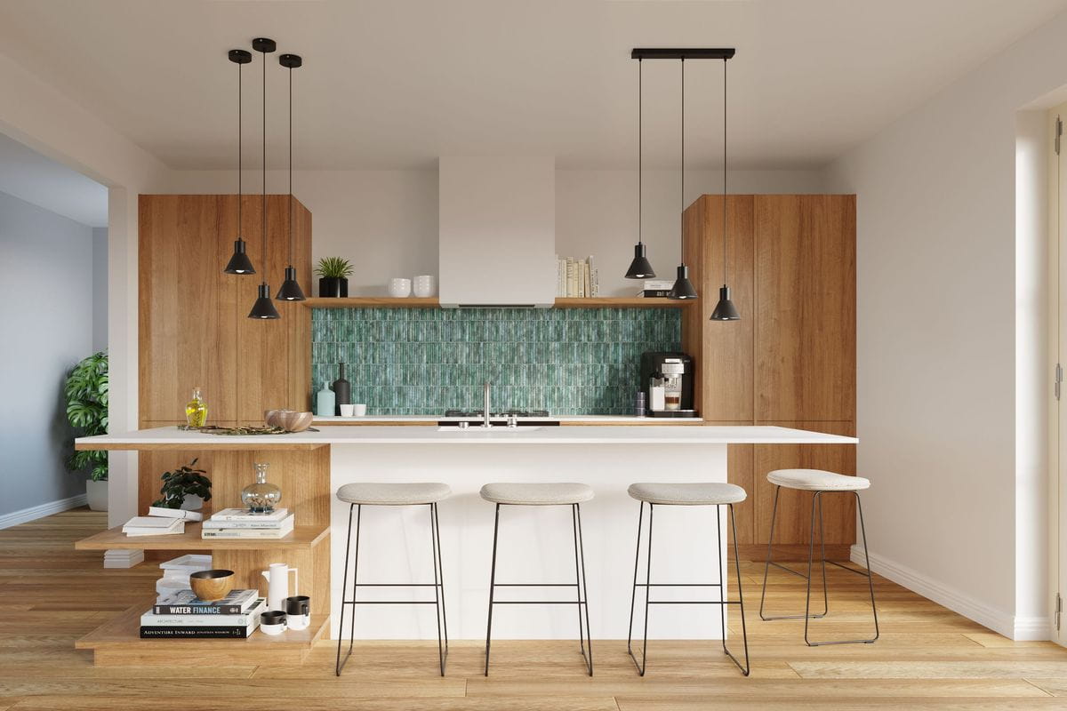 Lampa wisząca 3-punktowa w kolorze czarnym, zawieszona na długich linkach, umieszczona nad białym blatem kuchennym. W tle zielona płytka ceramiczna oraz drewniane meble. Otoczenie nowoczesne, z barowymi stołkami i roślinnością.
