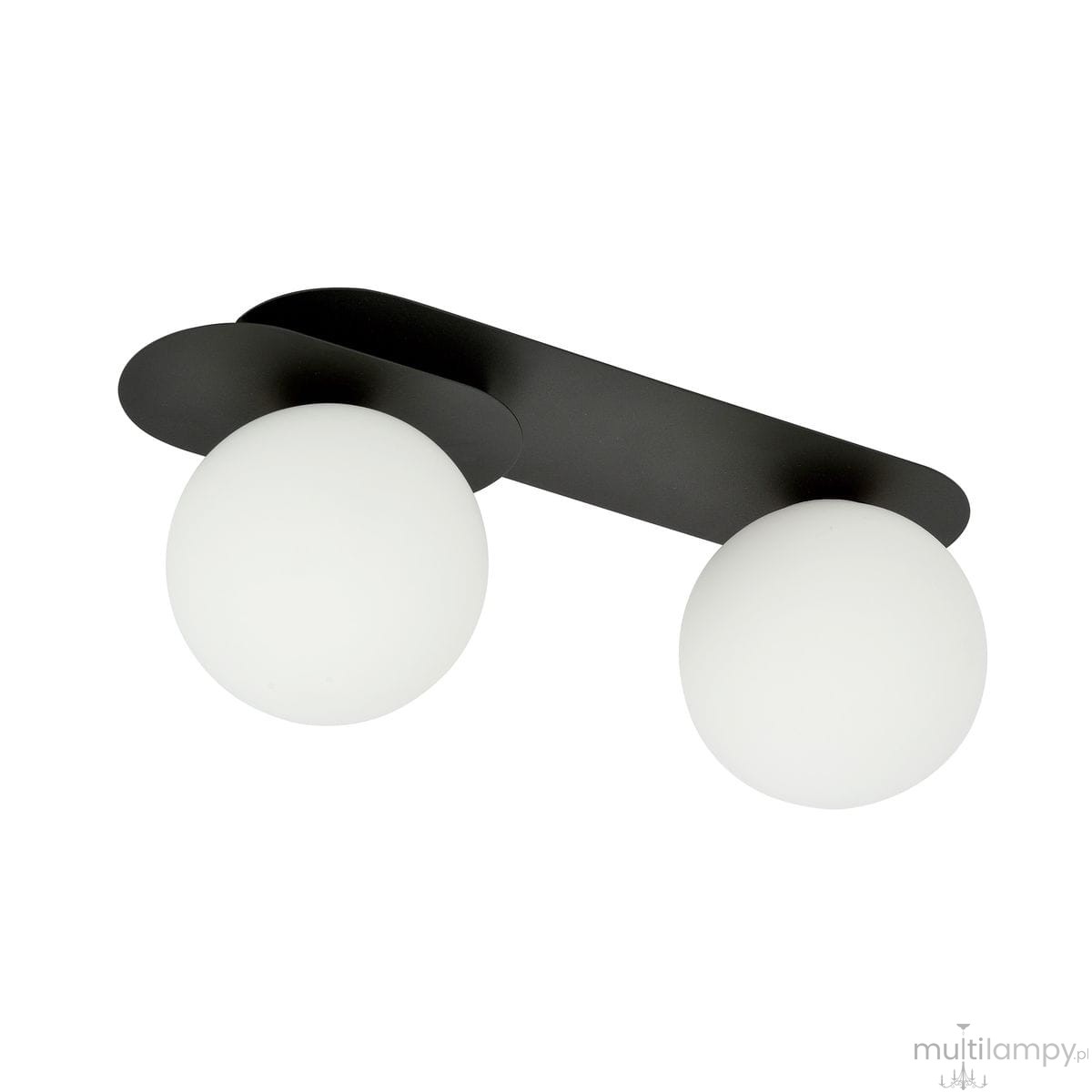 Lampa sufitowa Plaza 2-punktowa w kolorze czarnym i białym. Posiada dwie okrągłe, matowe kuliste klosze zamocowane na prostokątnej, czarnej podstawie. Produkt zamontowany na suficie, widok z dołu.