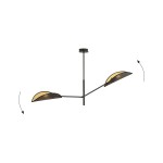 Lampa sufitowa Vene 2-punktowa w kolorze czarnym z złotymi kloszami, zawieszona na cienkim metalowym stelażu. Klosze mają półokrągły kształt i są regulowane, co umożliwia ich ustawienie pod różnymi kątami. Tło zdjęcia jest proste i białe.