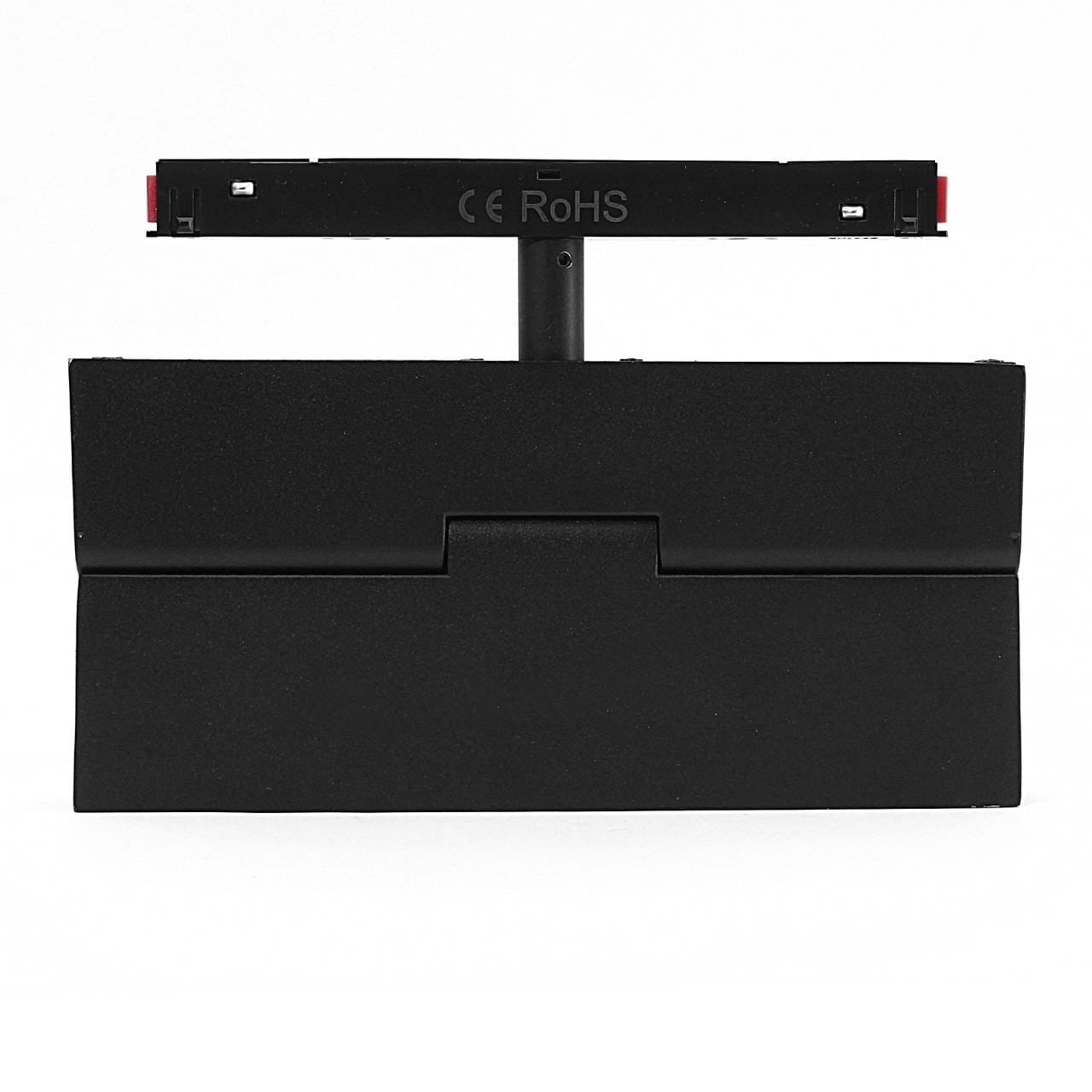 Lampa spot LED do szyny magnetycznej L22 w kolorze czarnym, o wymiarach zbliżonych do prostokąta. Ujęcie z tyłu, pokazujące montaż na szynie. Widoczne logo CE oraz oznaczenie RoHS.