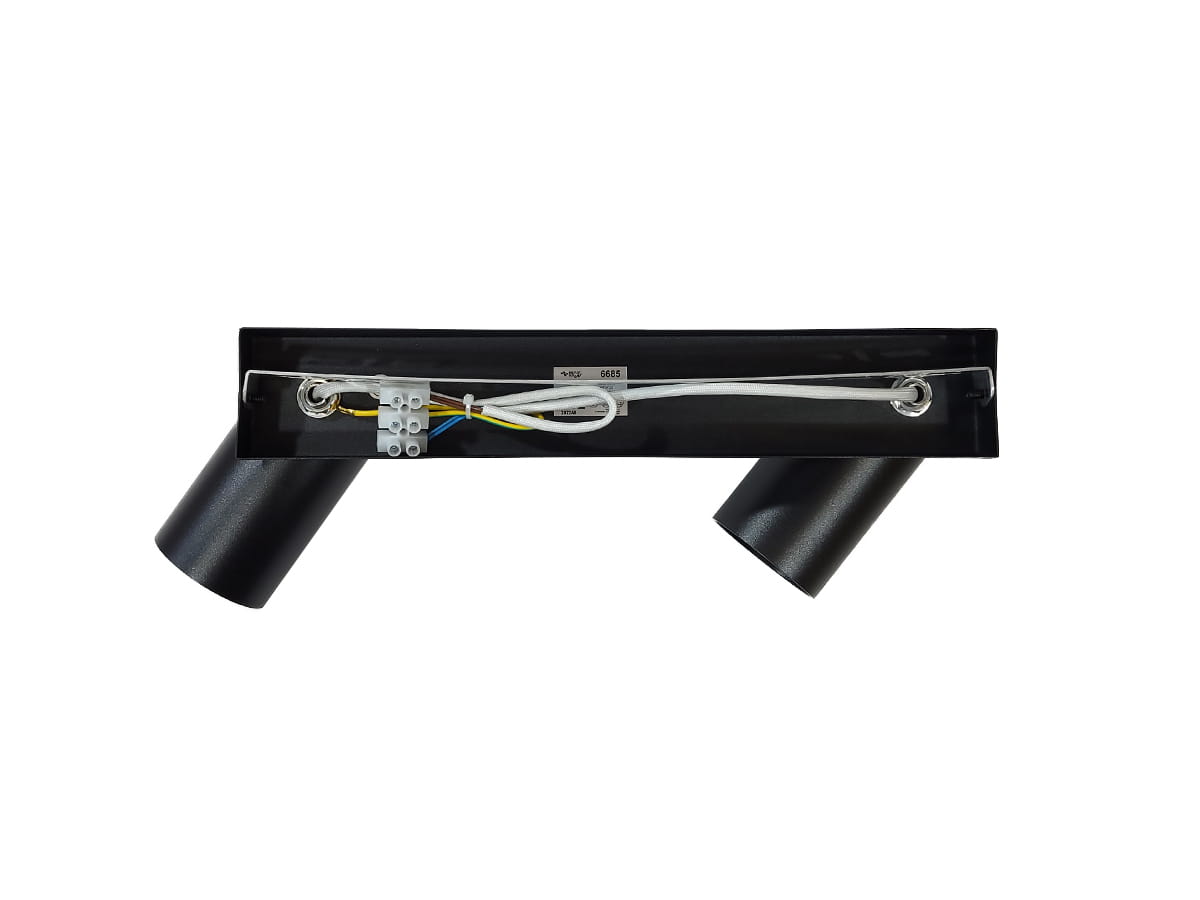 Lampa sufitowa Bardo 2-punktowa w kolorze czarnym i chromowanym, z dwiema regulowanymi głowicami. Ujęcie z góry, ukazujące sposób montażu oraz widoczne przewody elektryczne. Prosta, nowoczesna konstrukcja.