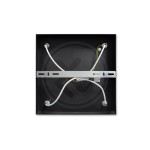 Czarna lampa sufitowa Bardo, 4-punktowa, widok od góry. Widoczne metalowe mocowania oraz przewody elektryczne. Prosta, kwadratowa konstrukcja z matowym wykończeniem. Idealna do nowoczesnych wnętrz.