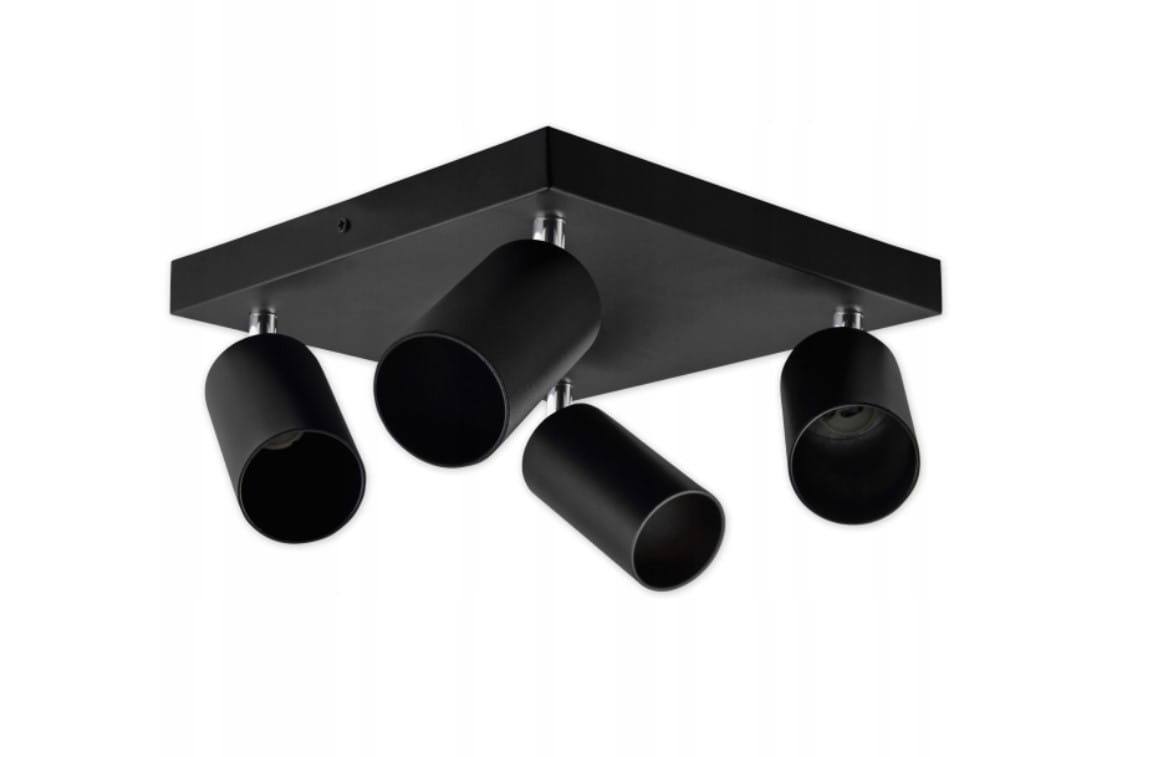 Czarna lampa sufitowa Bardo z czterema reflektorami, zamocowana na kwadratowej podstawie. Reflektory mają cylindryczny kształt i są z regulowanym kątem świecenia. Metaliczna chromowana wykończenie na mocowaniach.