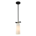 Lampa wisząca Bow w kolorze czarnym i mosiądzu, z cylindrycznym kloszem z matowego szkła. Ujęcie frontalne, zawieszona na cienkim, czarnym drucie. Wysoka, minimalistyczna forma, idealna do nowoczesnych wnętrz.