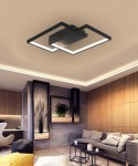 Czarna lampa sufitowa Galaxis Polaris LED 45W z dwoma punktami świetlnymi i pilotem, zamontowana na suficie w nowoczesnym wnętrzu. Kształt prostokątny, z delikatnym podświetleniem, idealna do salonu.