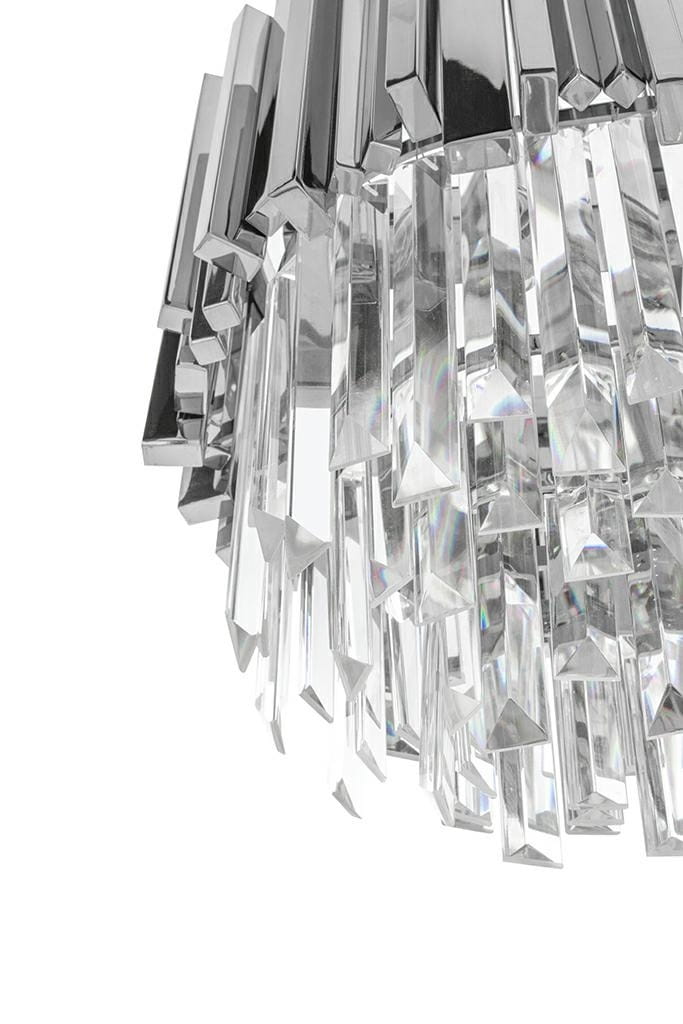 Lampa wisząca Imperial Long D90 w kolorze srebrnym, z 18 punktami świetlnymi. Wykonana z metalowych i przezroczystych elementów w formie prostokątów i trójkątów, zawieszona w formie kulistej konstrukcji, z lustrzaną powierzchnią.