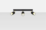 Lampa sufitowa Nero 3-punktowa w kolorze czarnym i złotym. Posiada trzy regulowane reflektory z metalowymi elementami. Ujęcie frontalne, montowana na suficie, z prostokątną podstawą. Idealna do nowoczesnych wnętrz.