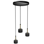Czarna lampa wisząca 3-punktowa z elementami złotymi. Okrągła podsufitka z metalowym wykończeniem, trzy zwisające klosze w kształcie cylindrów z matowego metalu. Produkt zawieszony na cienkich linkach, w minimalistycznym stylu.