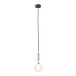 Lampa wisząca Ero I Gold A, 1-punktowa, z okrągłym, białym kloszem z opalowego szkła, zawieszona na długim czarnym przewodzie. Metalowy uchwyt w kolorze złotym, montowana na suficie. Prosty design, idealna do nowoczesnych wnętrz.