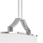 Lampa wisząca Gerdo Ovale Cromo, 4-punktowa, z chromowanym uchwytem i białym abażurem. Ujęcie z góry, pokazujące detal mocowania oraz gładką fakturę metalu i tkaniny. Idealna do nowoczesnych wnętrz.