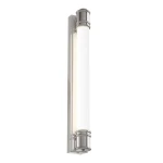 Kinkiet Omi Parette Cromo 60 IP44 LED w kolorze chromu, o prostokątnym kształcie. Wyposażony w białą szklaną osłonę i metalowe elementy wykończeniowe. Zainstalowany w pozycji pionowej, stanowi stylowe źródło światła.