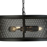 Czarna lampa wisząca Fishnet 3-punktowa z metalową siatką, prezentująca trzy źródła światła. Ujęcie z dołu, ukazujące szczegóły konstrukcji i wykończenia. Lampa zawieszona na łańcuchu, idealna do nowoczesnych wnętrz.