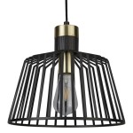 Czarna lampa wisząca Bird Cage z metalowym kloszem w formie kratki, z widoczną żarówką w środku. U góry złoty element mocujący. Ujęcie frontalne, pokazujące detal konstrukcji i kształt lampy.