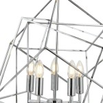 Lampa wisząca Cube 5-punktowa w chromowanej oprawie, z geometrycznym, metalowym stelażem. Widoczne pięć żarówek w formie płomienia, umieszczonych na cylindrycznych podstawach. Ujęcie z bliska na detale konstrukcji.