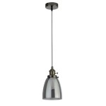 Lampa wisząca Camden 1-punktowa w kolorze czarnym i przydymionym, z metalowym stelażem. Posiada klosz w kształcie dzwonu, zawieszona na cienkim przewodzie, montowana na suficie. Wnętrze klosza widoczne, z miejscem na żarówkę.