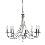 Lampa wisząca Maypole 8-punktowa w kolorze satynowego srebra. Posiada osiem źródeł światła w formie świeczek umieszczonych na metalowych podstawach. Ujęcie z dołu, podkreślające eleganckie, zakrzywione ramiona i łańcuch.