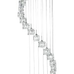 Lampa wisząca Ice Cube LED H180, 20-punktowa, z chromowanymi detalami. Wyposażona w przezroczyste, kostkowe klosze zawieszone na cienkich linkach, tworzące efektowne oświetlenie. Ujęcie z boku, ukazujące rozmieszczenie kloszy.