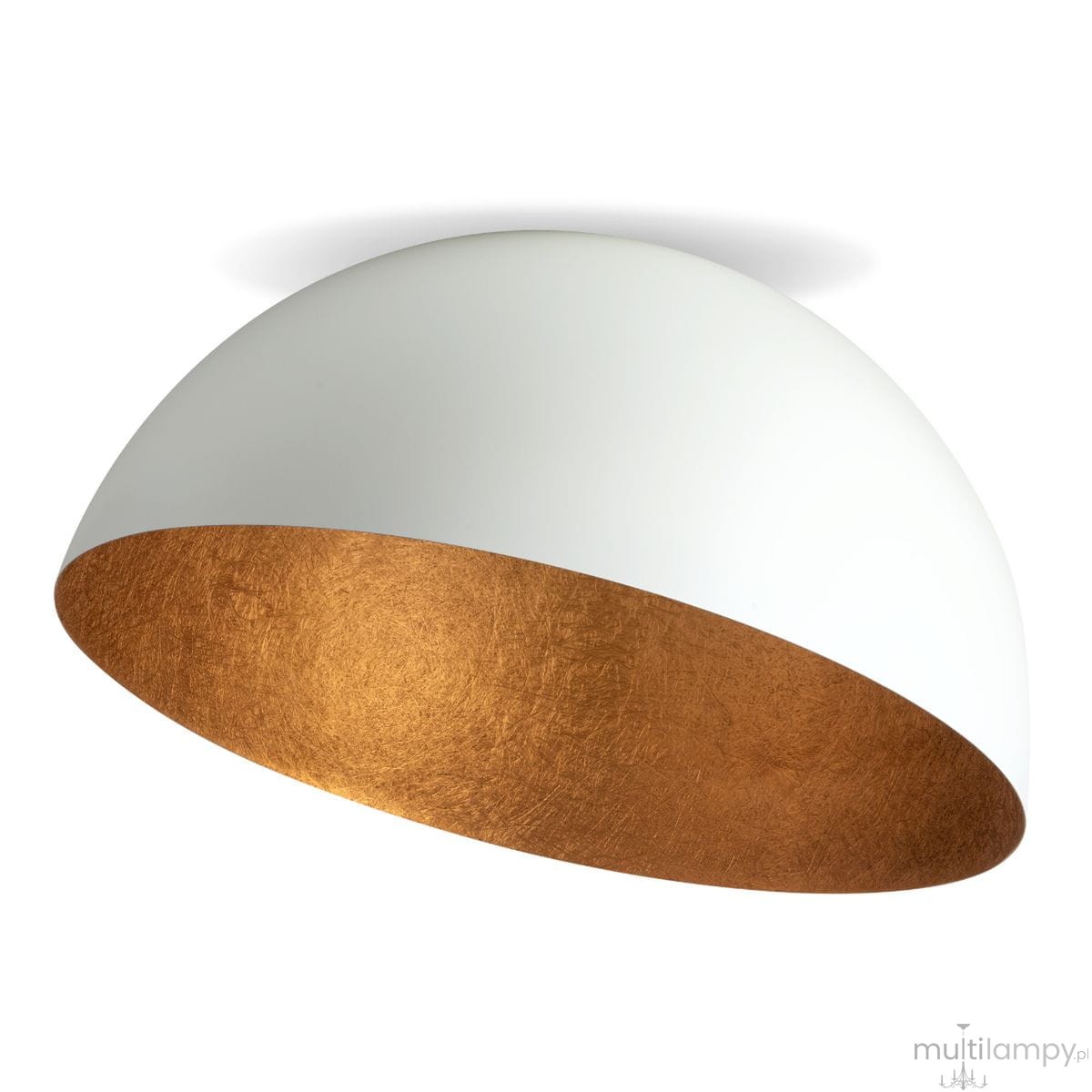 Lampa sufitowa Sfera D50 w kolorze białym z miedzianym wnętrzem, w kształcie półkuli, montowana na suficie. Widoczny detal to delikatna tekstura miedzianej powierzchni. Produkt wisi w neutralnym otoczeniu.