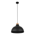 Lampa wisząca Cap 1-punktowa w kolorze czarnym z drewnianym elementem u podstawy. Okrągła, matowa czasza, zawieszona na długim czarnym przewodzie. Wisi w pozycji pionowej, na prostym, jasnym tle.