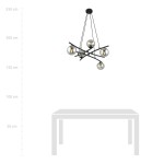 Lampa wisząca Essa 5-punktowa w kolorze czarnym i grafitowym, z pięcioma szklanymi kloszami w kształcie kul. Ułożona w dynamiczny wzór z metalowymi ramionami, zawieszona na cienkich linkach, idealna do nowoczesnych wnętrz.