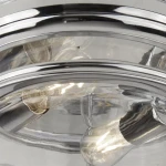 Lampa sufitowa Glasgow IP44, 2-punktowa, w kolorze chromu. Ujęcie z góry, ukazujące dwa żarówki w szklanych oprawach, z lustrzanym wykończeniem. Wyraźne detale chromowanej powierzchni i kształt oprawy.
