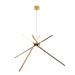 Złota lampa wisząca Spider LED z trzema punktami świetlnymi. Ułożona w dynamiczny, nowoczesny kształt, z długimi, cienkimi ramionami w kolorze złotym i czarnym. Zawieszona na cienkim przewodzie, zamontowana na okrągłej podstawie.