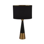 Lampa stołowa Chloe 1-punktowa w kolorze antycznej miedzi i czerni. Posiada stożkowaty, czarny korpus oraz okrągły, czarny klosz z złotym wykończeniem wewnętrznym. Ujęcie frontalne, lampa stoi na płaskiej powierzchni.