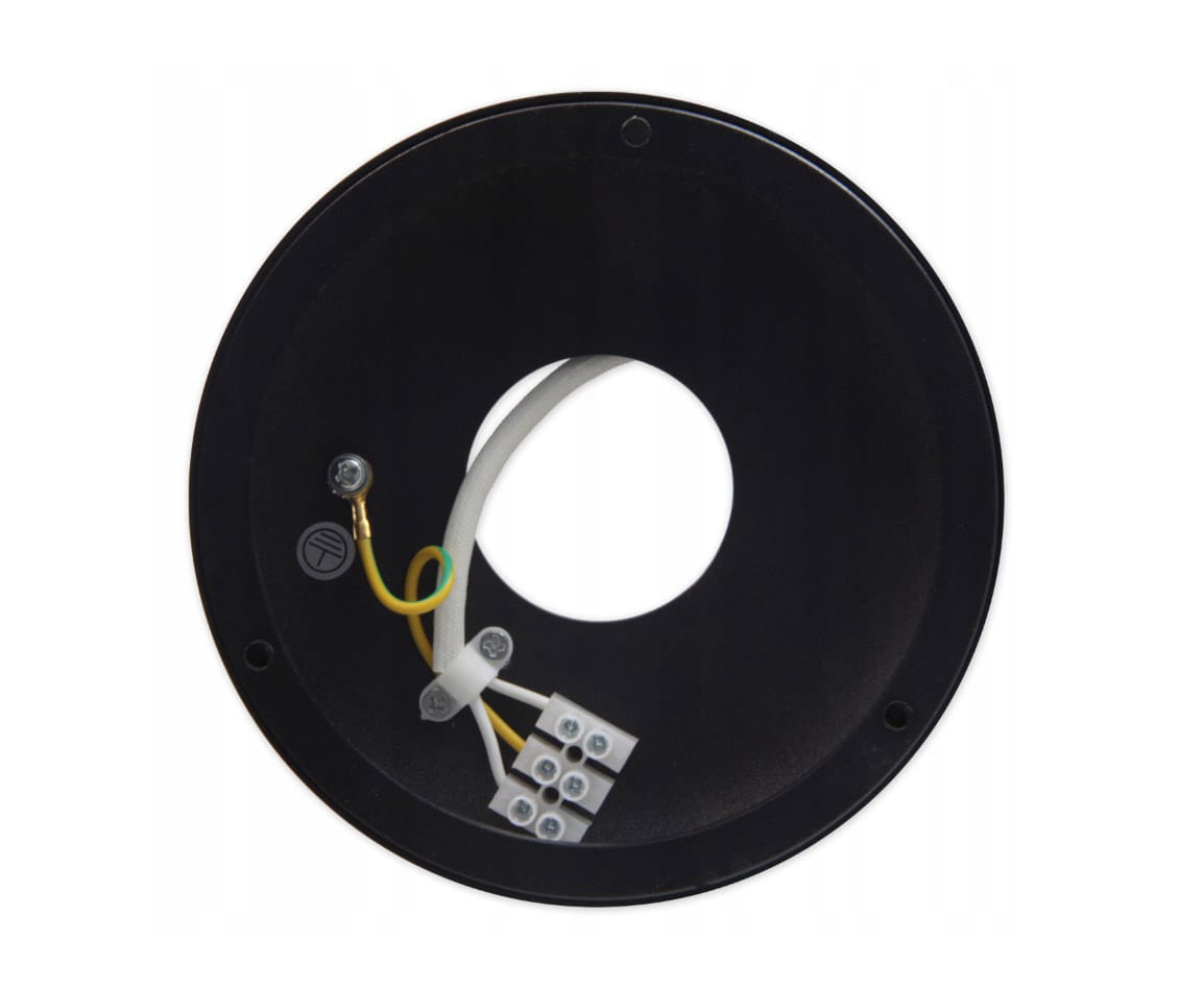 Czarna lampa sufitowa tuba kierunkowa Arcos z okrągłą podstawą. Widoczne przewody elektryczne oraz elementy mocujące. Produkt w pozycji leżącej, z otworem na żarówkę w centrum.