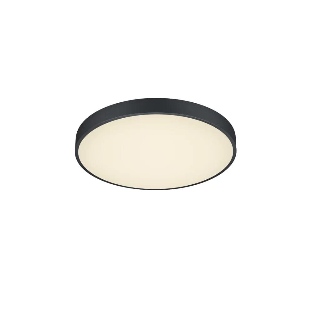 Plafon Waco LED D49,5 w kolorze czarnym, okrągły, z matowym, białym kloszem. Montowany sufitowo, minimalistyczny design, idealny do nowoczesnych wnętrz. Wykończenie matowe, rozmiar 49,5 cm średnicy.