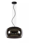 Czarna lampa wisząca Olivia D40 z trzema punktami świetlnymi, o okrągłym kształcie i połyskującej powierzchni. Zawieszona na trzech cienkich linkach z czarnym sufitem, w minimalistycznym stylu. Idealna do nowoczesnych wnętrz.