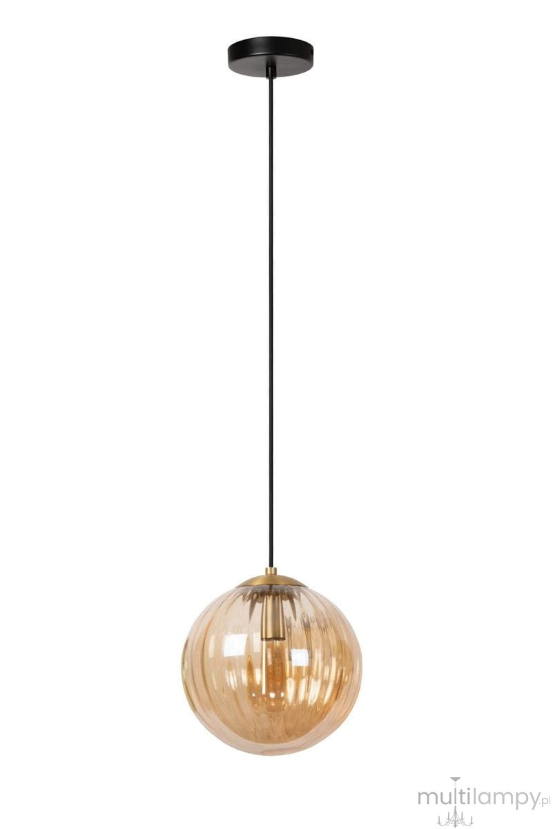Czarna lampa wisząca Monsaraz 1-punktowa z bursztynowym, szklanym kloszem w kształcie kuli. Zawieszona na cienkim, czarnym przewodzie, montowana do sufitu. Klosz ma teksturowaną powierzchnię, która odbija światło.