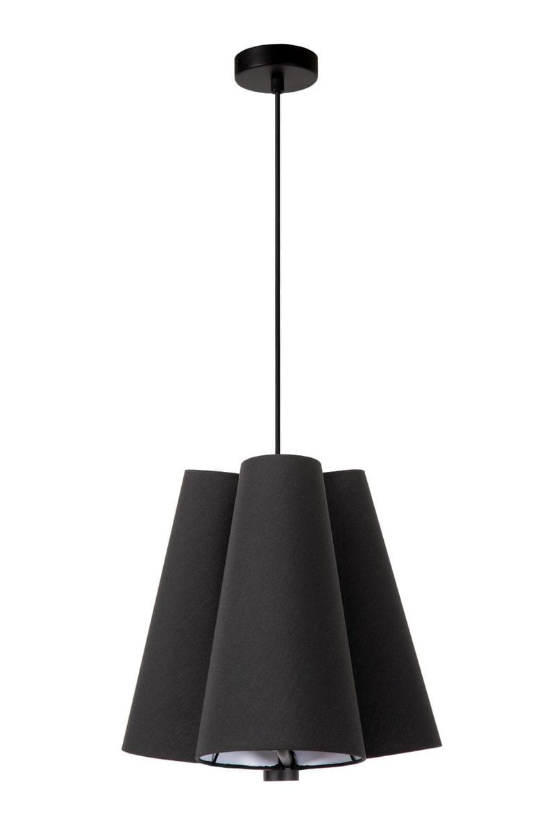 Czarna lampa wisząca Gregory z trzema stożkowymi kloszami, zawieszona na cienkim czarnym przewodzie. Klosze mają matową fakturę, a ich wnętrze jest białe, co zapewnia równomierne rozproszenie światła. Montowana do sufitu.