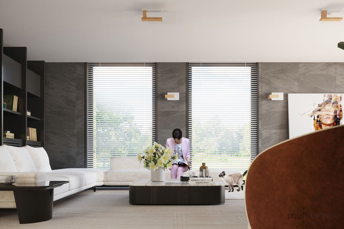 Lappo lampa sufitowa 2-punktowa w kolorze naturalnym, montowana na suficie. Posiada minimalistyczny design z drewnianymi akcentami. Widoczna w aranżacji nowoczesnego salonu, obok stolika kawowego i okna z żaluzjami.